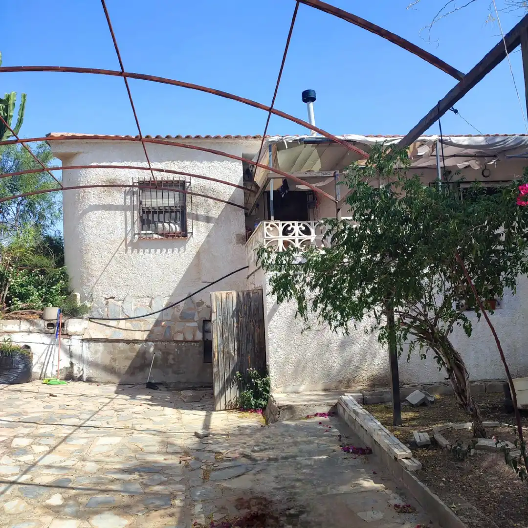 Vista exterior de Finca rústica en venda en Algorfa amb Jardí privat