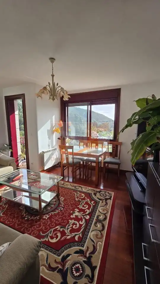 Comedor de Casa o chalet en venta en Moaña con Calefacción, Jardín privado y Amueblado