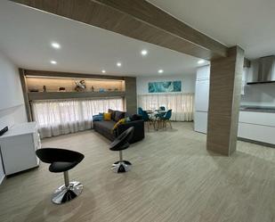 Sala d'estar de Apartament de lloguer en  Murcia Capital amb Aire condicionat, Calefacció i Moblat