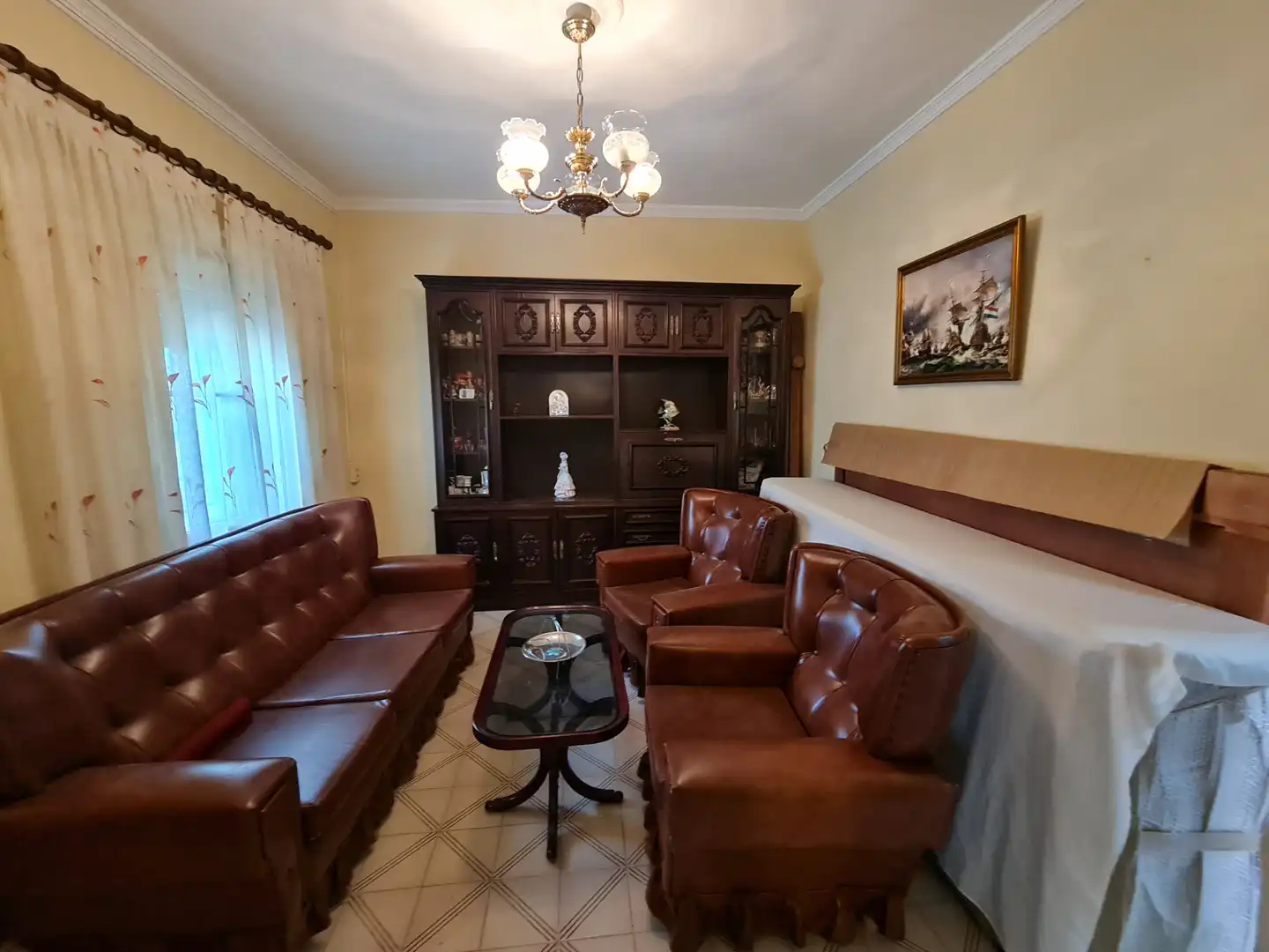 Living room of Houses for sale in Camas  with Air Conditioner, Terrace and Storage room