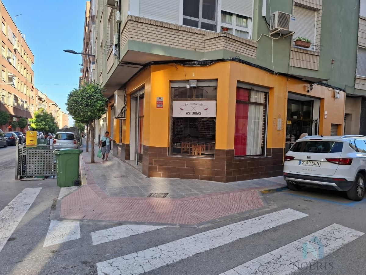 Außenansicht von Geschaftsraum zum verkauf in Caravaca de la Cruz mit Klimaanlage und Möbliert