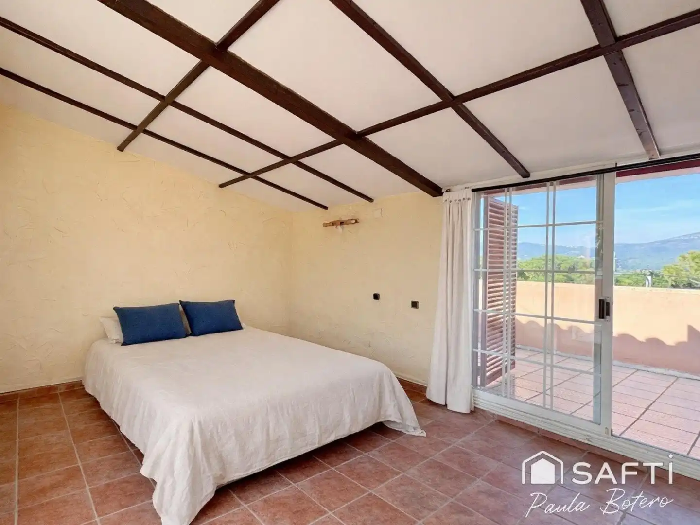 Casa adosada en venta en Mas d'En Serra - Els Cards