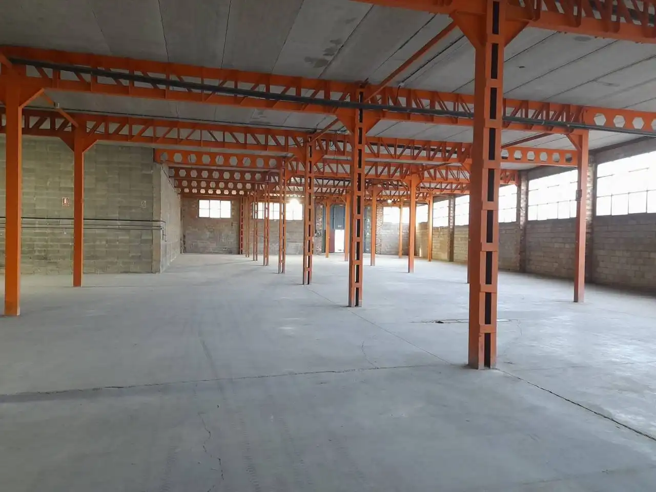 Nau industrial de lloguer en Biar, Alicante