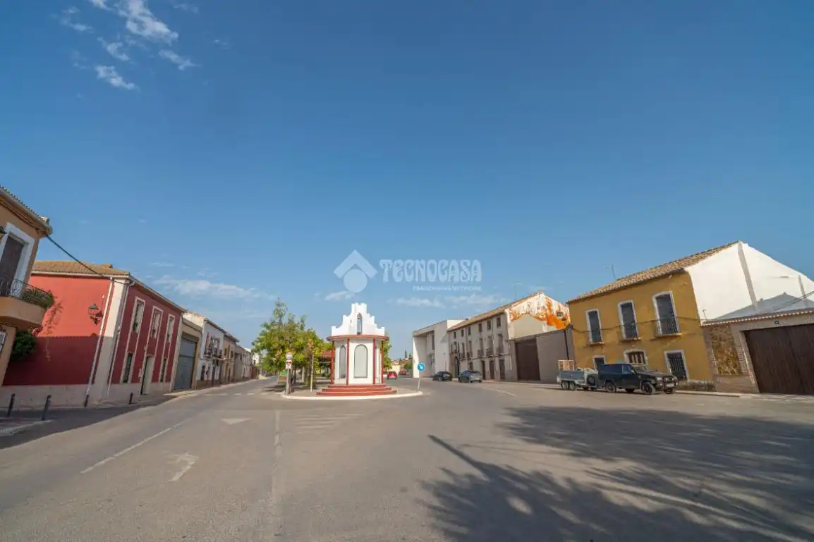 Exterior view of Detached homes for sale in Torreblascopedro  with Air Conditioner