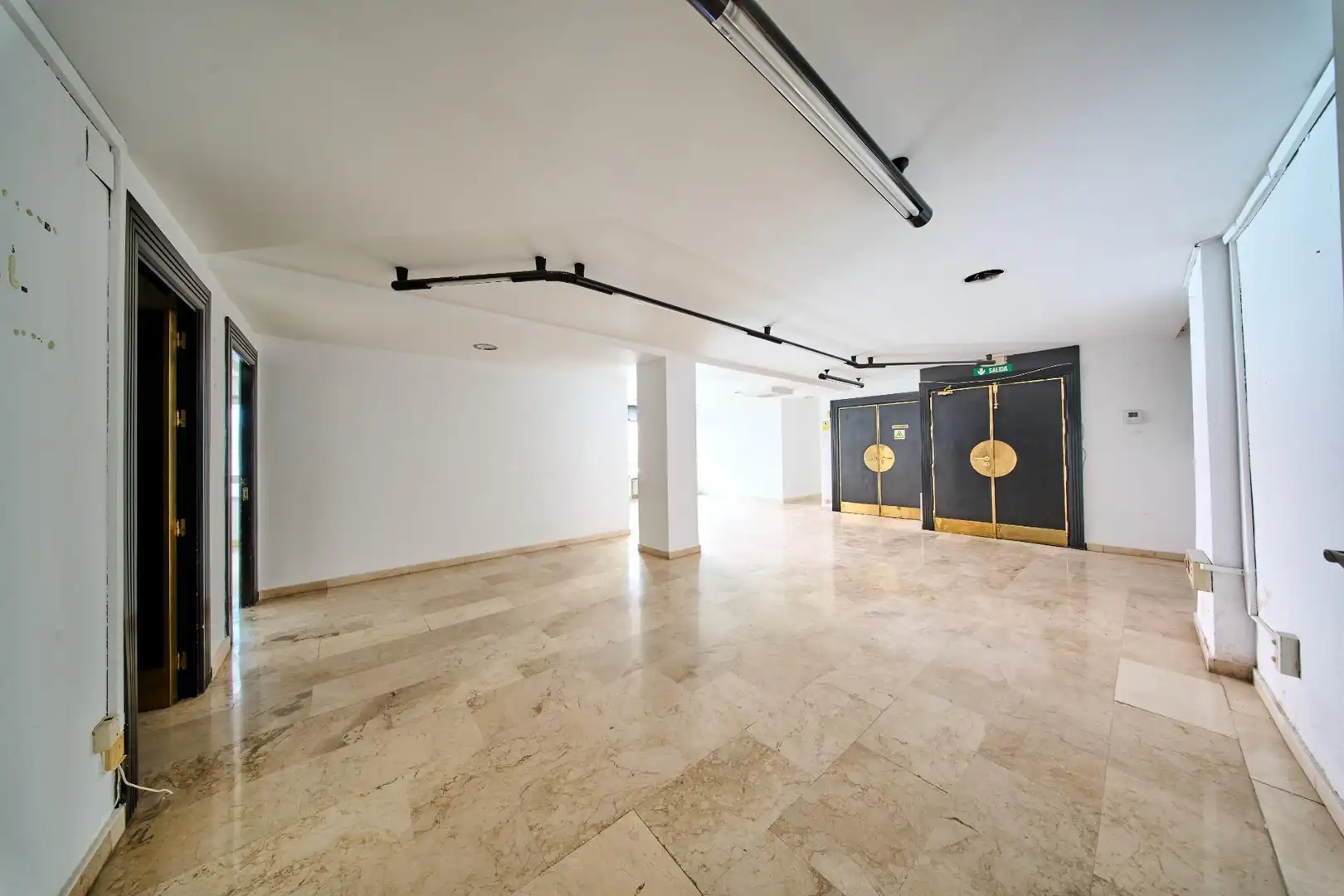 Piso con ascensor en venta en Plaza ISABEL CATOLICA 4, imagen 10