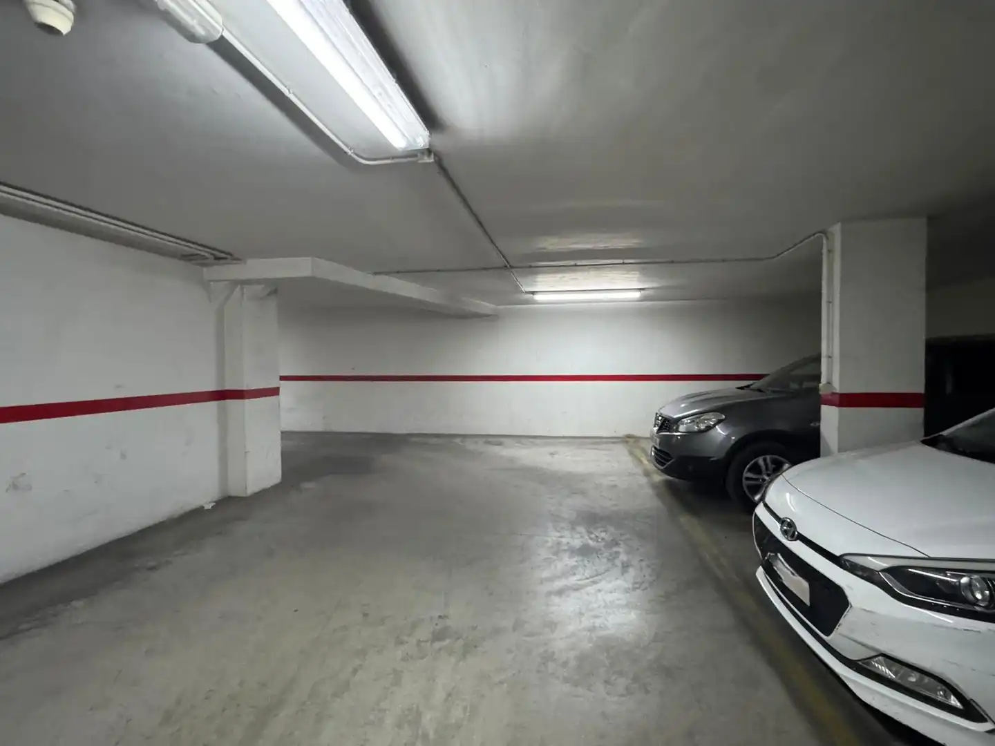 Einzelparkplatz zum Verkauf in Parque de la Bombilla, imagen 3