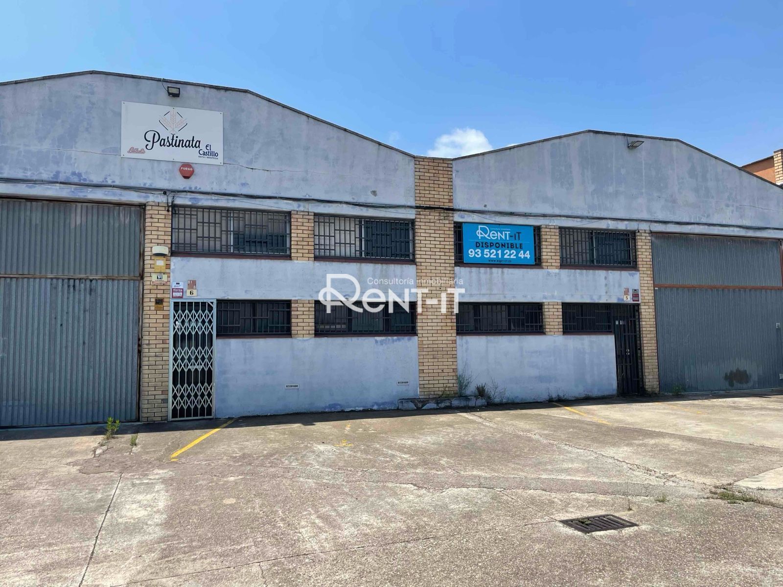Exterior view of Industrial buildings for sale in Santa Perpètua de Mogoda  with Alarm