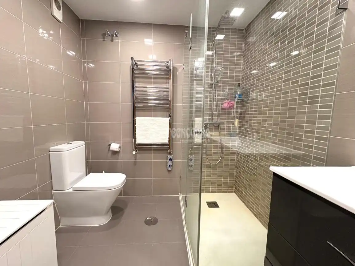 Piso en venta en Puerta del Ángel
