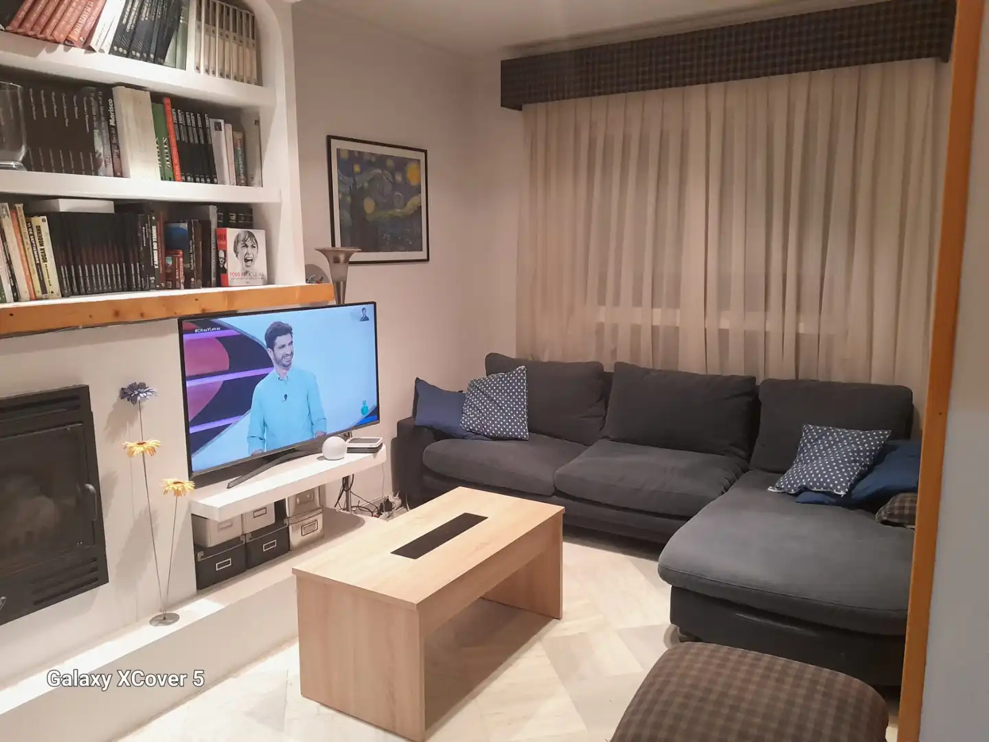 Sala de estar de Casa adosada en venta en Granada con Aire acondicionado, Calefacción y Terraza