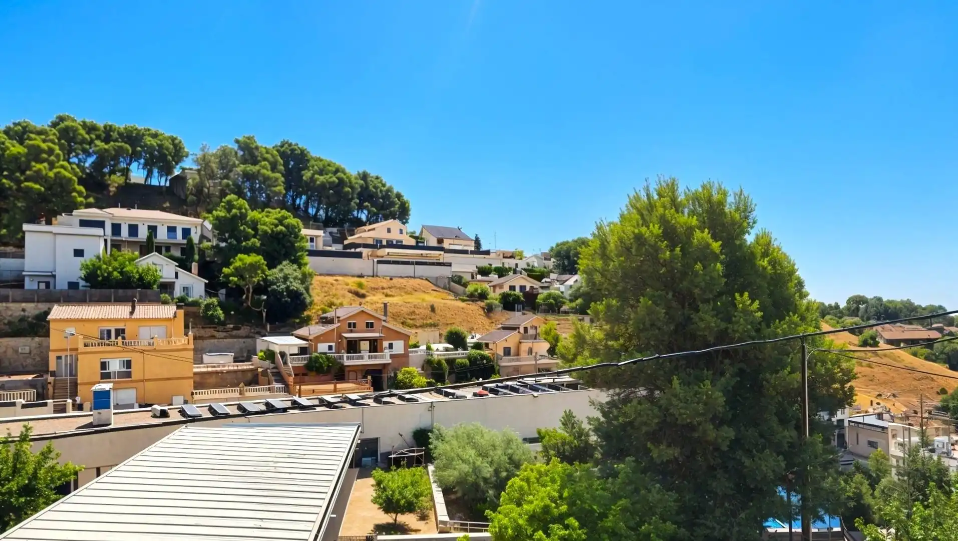 Vista exterior de Casa adosada en venda en Riudecols amb Piscina comunitària