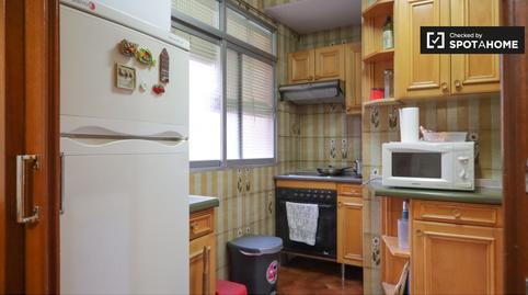 Photo 3 of Flat to share in Vinateros, Madrid