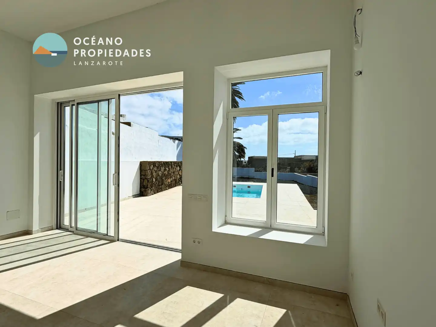 Vista exterior de Casa o chalet en venta en Haría con Jardín privado y Piscina