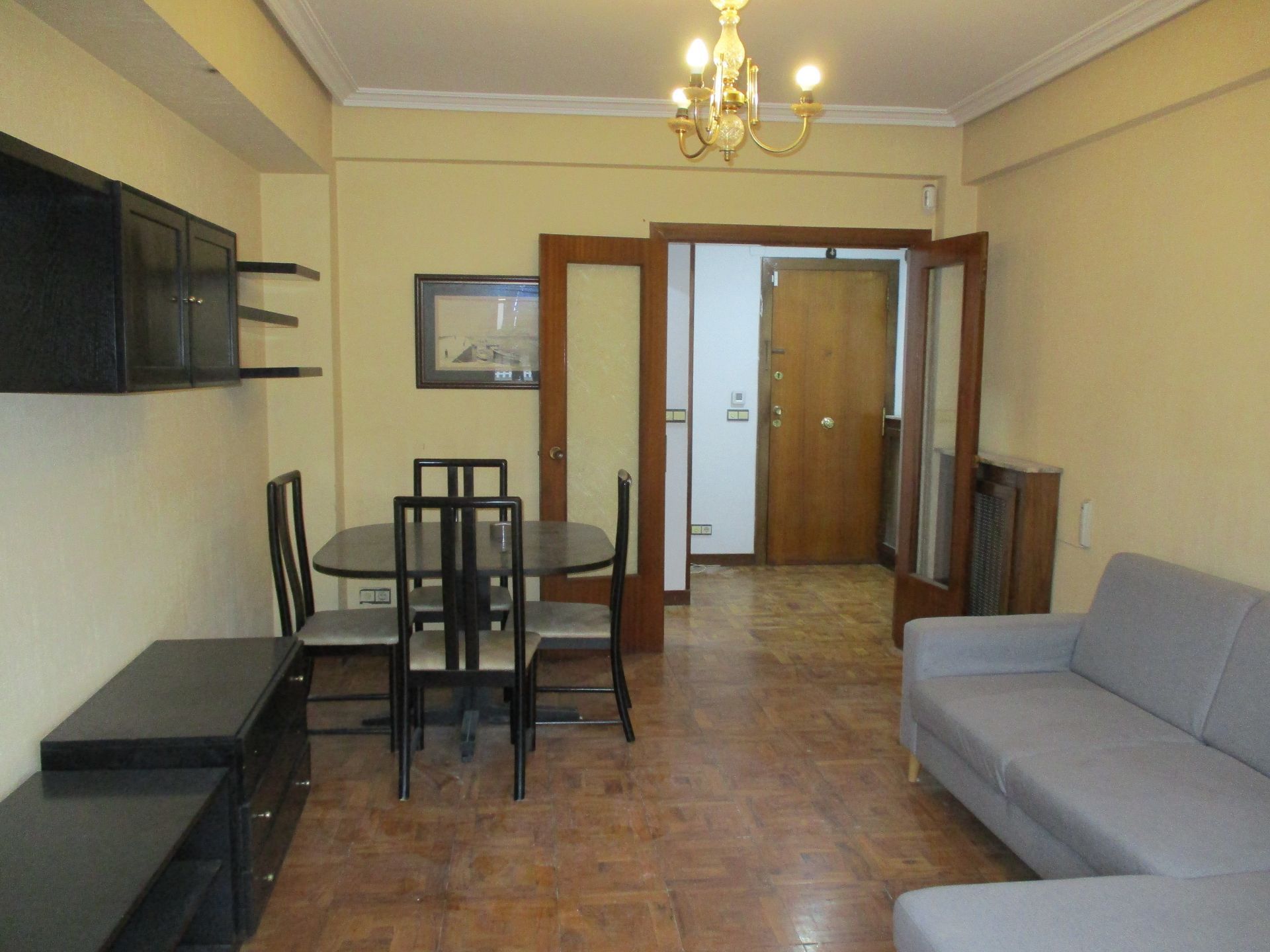 Pis en venda a Segundo Izpizua, Gros