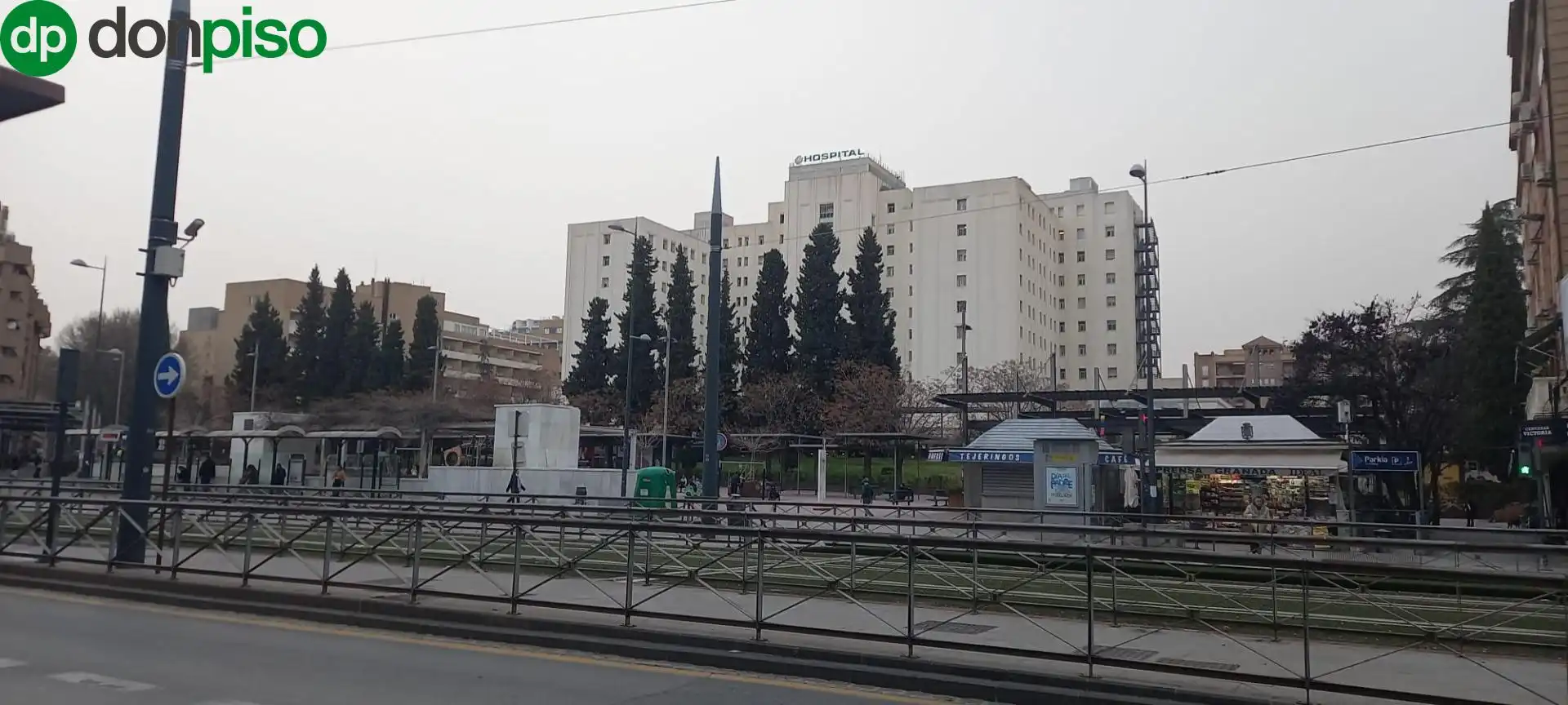 Exterior view of Flat for sale in Granada  with Terrace and Balcony
