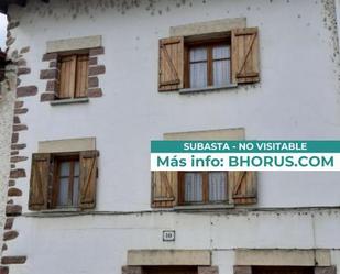 Vista exterior de Casa o xalet en venda en Oroz-Betelu / Orotz-Betelu amb Jardí privat