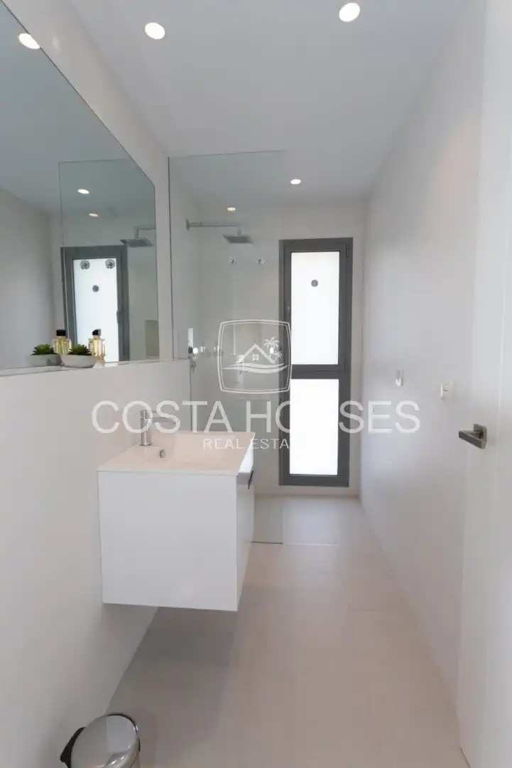 Bathroom of Houses for sale in Jávea / Xàbia  with Air Conditioner, Private garden and Terrace