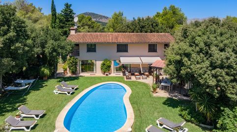 Elegante casa de campo con licencia de alquiler vacacional en venta en Pollensa, Mallorca