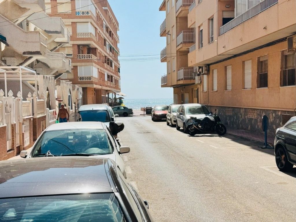 Exterior view of Apartment for sale in Torrevieja  with Terrace, Furnished and Washing machine