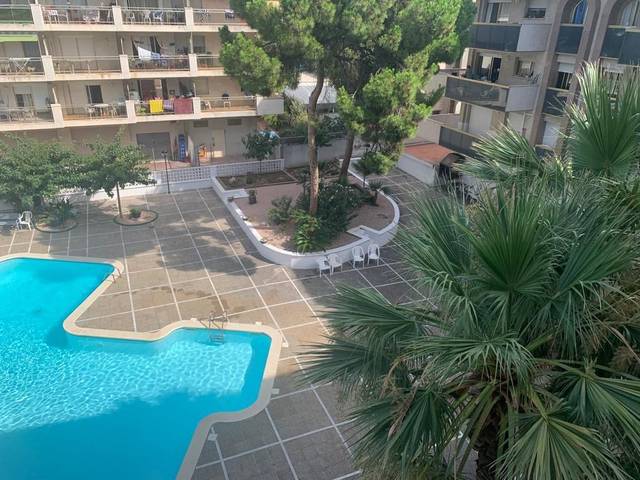 Apartamento en Venta en Carles buigas, 29 en Mar i Camp - Platja dels Capellans