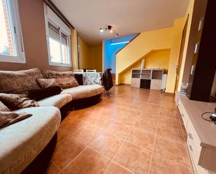 Living room of Flat for sale in Valdepiélagos  with Heating, Furnished and Oven