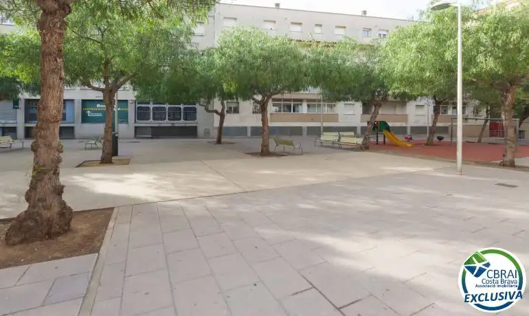 Locale commerciale in vendita a Carrer del Puig Rom