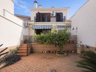 Casa con balcón en venta en Sot de Ferrer
