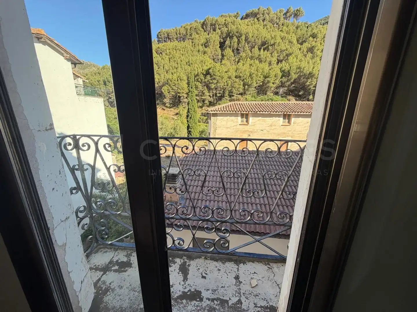Balcony of Detached homes for sale in Arnedillo