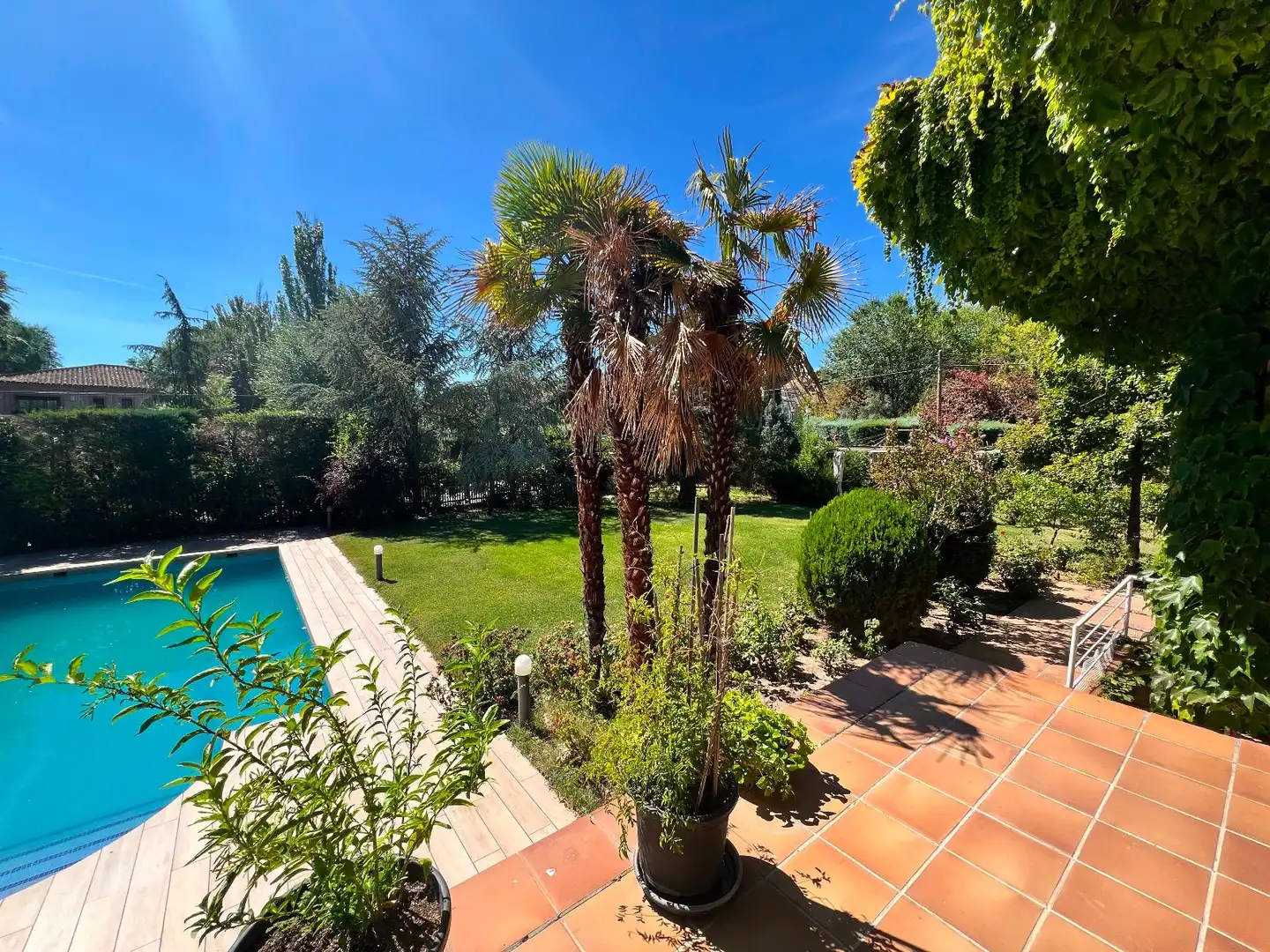 Jardí de Casa o xalet en venda en Villanueva de la Cañada amb Aire condicionat, Calefacció i Terrassa