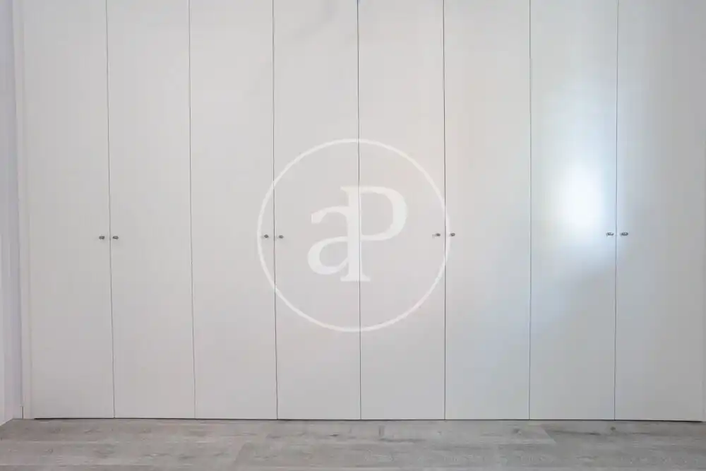 Habitación de Piso en venta en Valencia con Aire acondicionado, Calefacción y Terraza