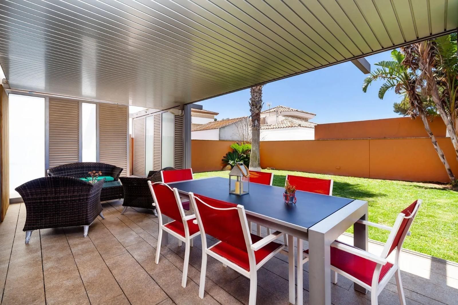 Terraza de Casa o chalet en venta en Chiclana de la Frontera con Aire acondicionado, Jardín privado y Terraza