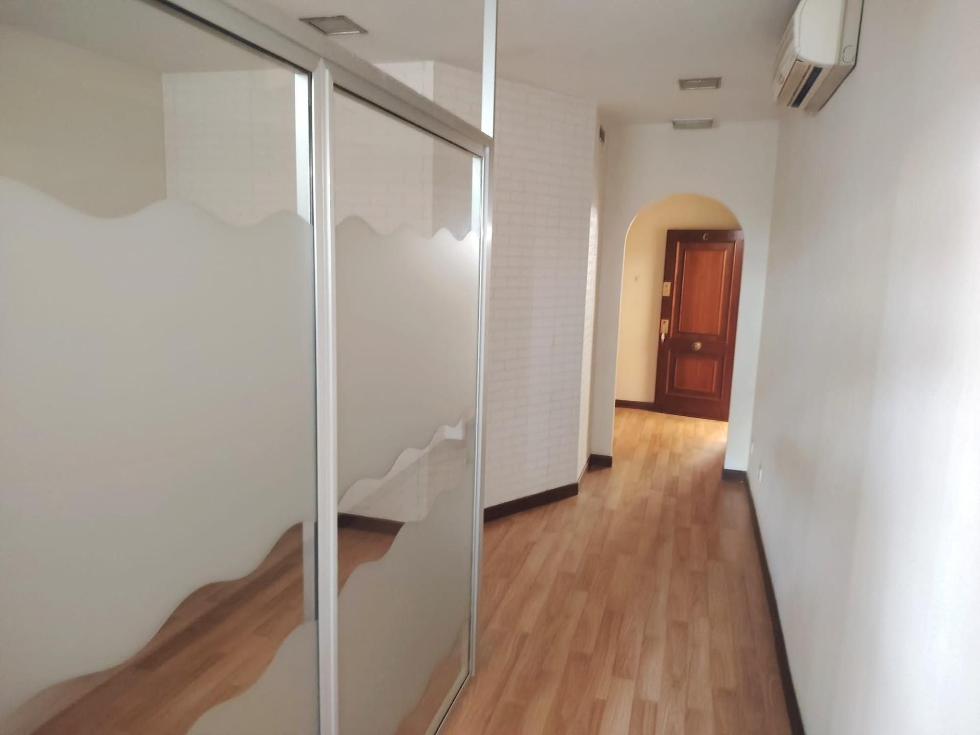 Oficina en venda en Vigo  amb Terrassa