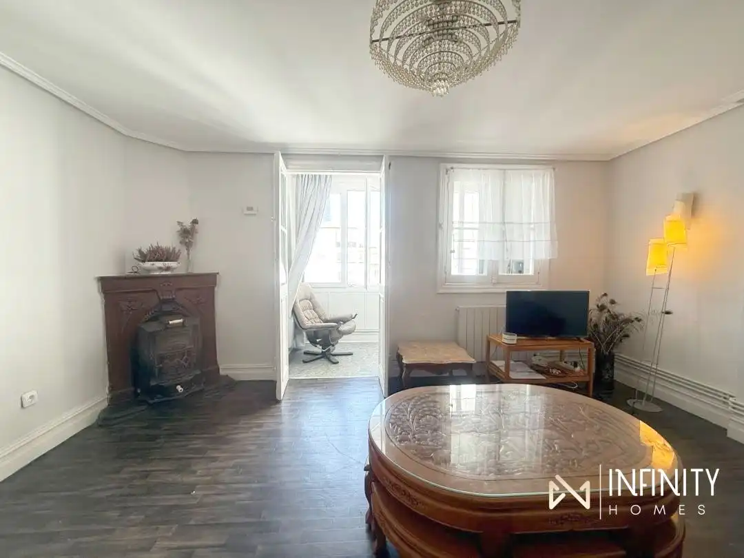 Sala de estar de Piso de alquiler en Bilbao  con Calefacción, Terraza y Balcón