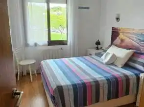 Bedroom of Flat for sale in Castell d'Aro, Platja d'Aro i s'Agaró  with Air Conditioner, Heating and Parquet flooring