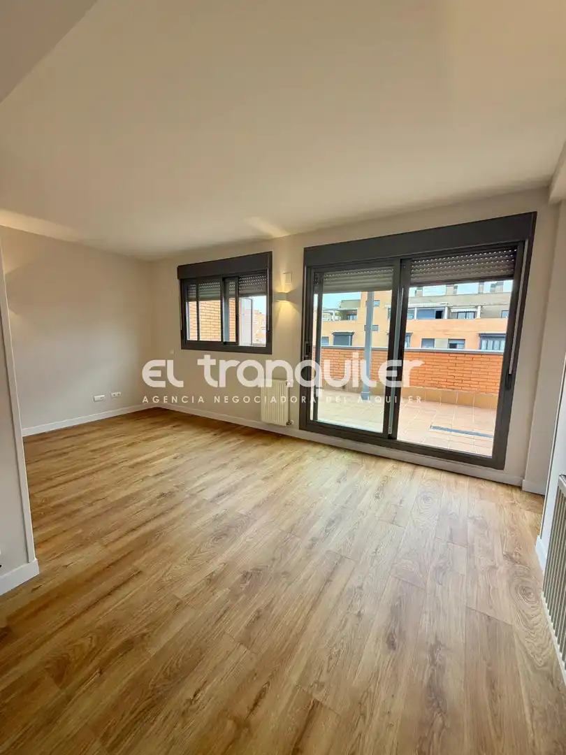 Schlafzimmer von Dachboden zur Miete in Hortaleza