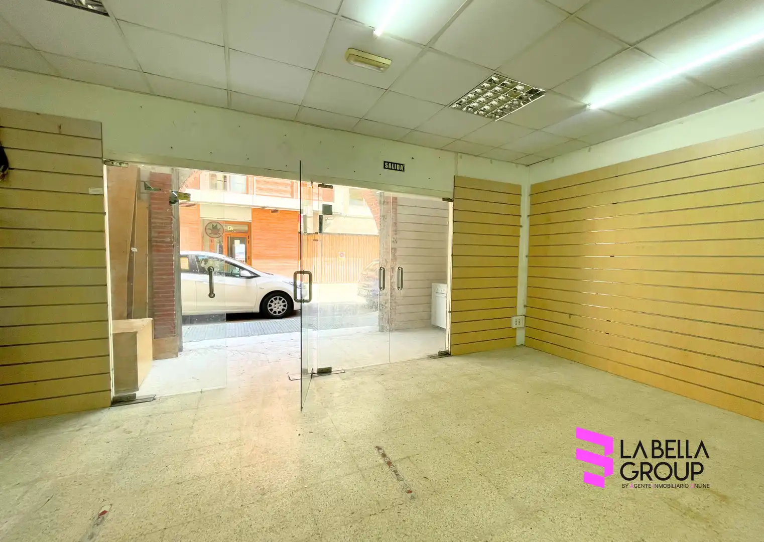 Local commercial à vendre à Calle Magdalena, imagen 3