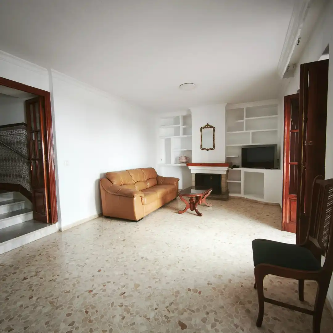 Casa amb terrassa en venda a San Roque Pueblo, imagen 2