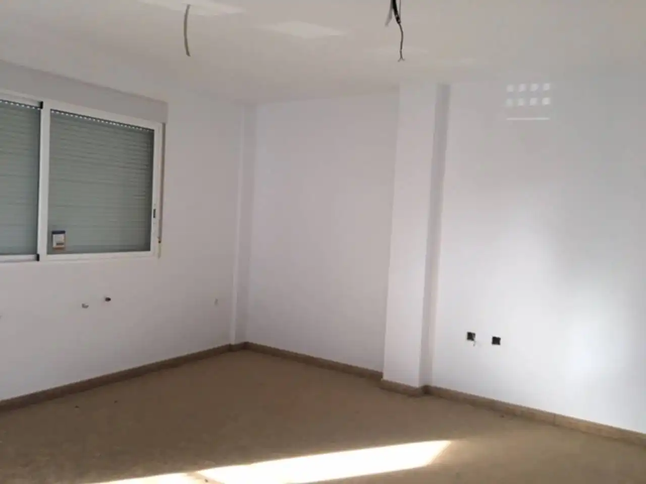 Habitación de Casa adosada en venta en Hellín con Calefacción