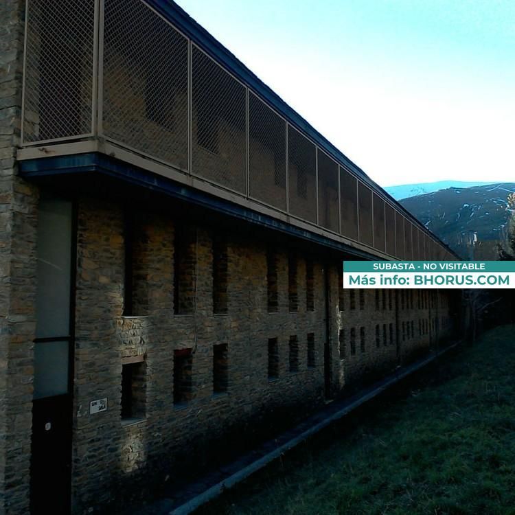 Vista exterior de Piso en venta en Sort