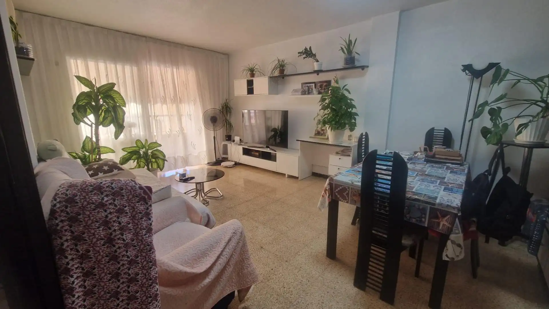 Sala de estar de Piso en venta en La Ràpita con Terraza y Amueblado