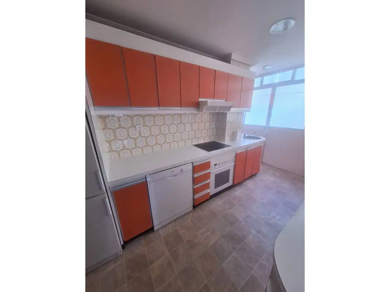 Kitchen of Flat for sale in Fuenlabrada  with Air Conditioner, Heating and Parquet flooring
