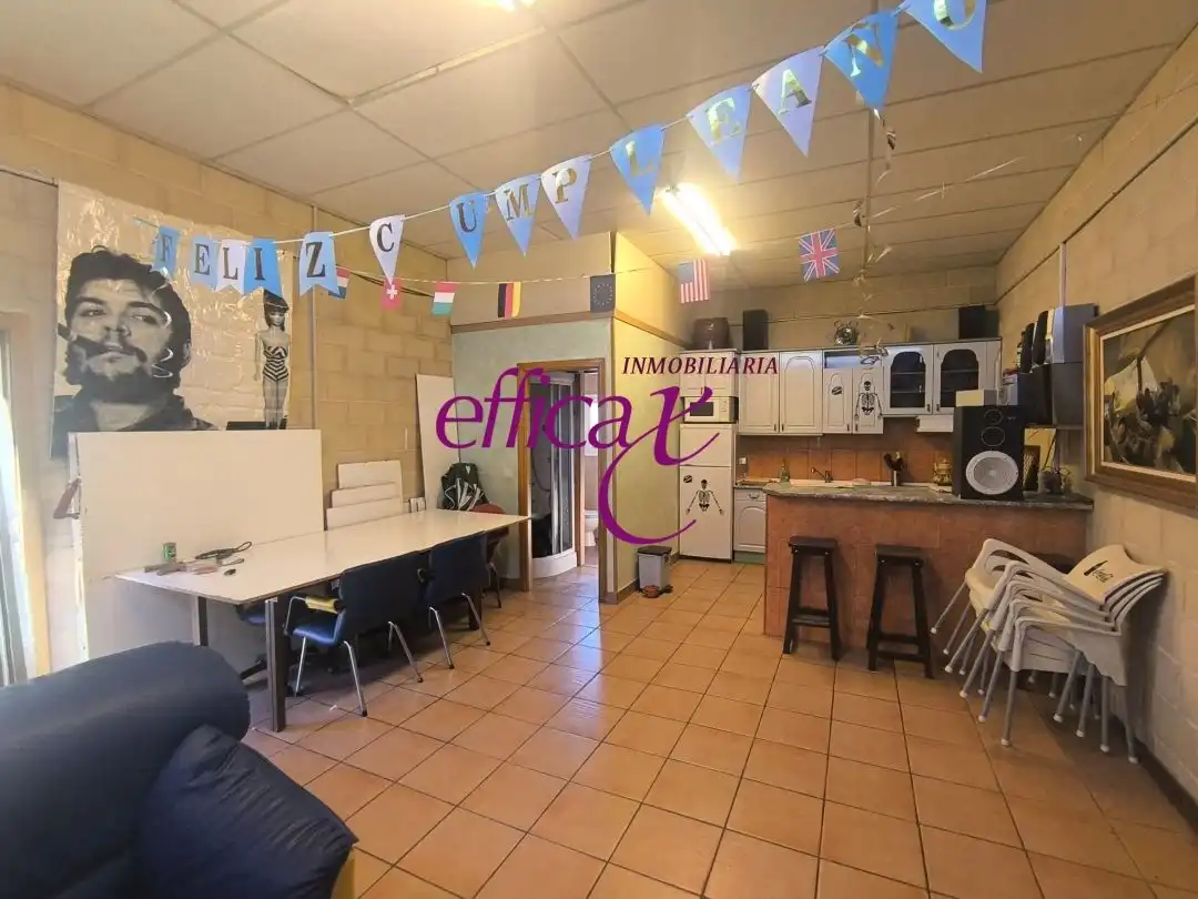 Residencial en venda en Novés