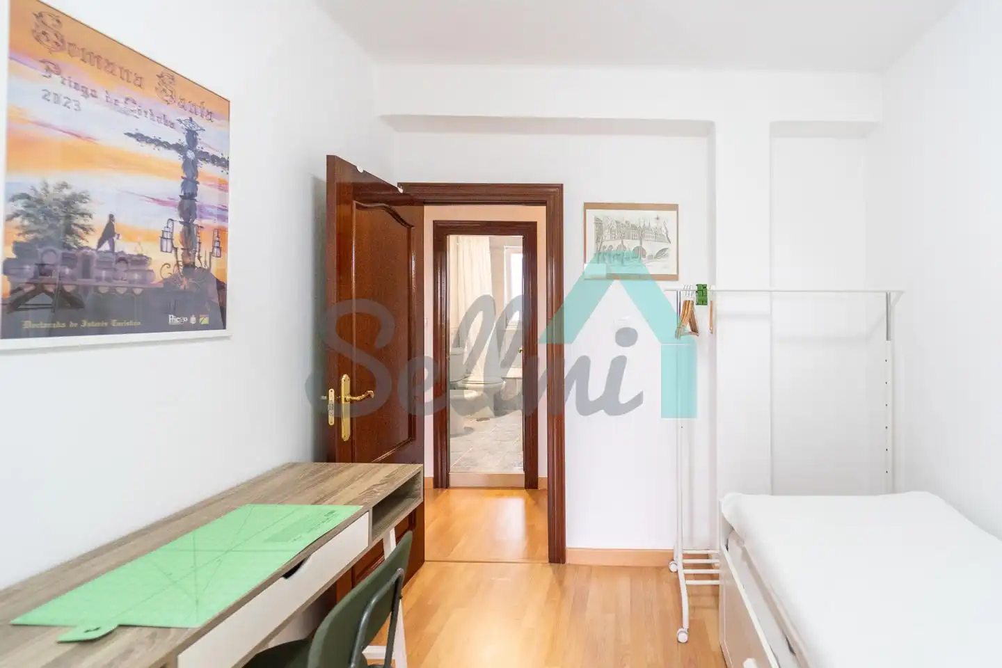 Bedroom of Flat for rent in Oviedo   with Heating, Furnished and Internet