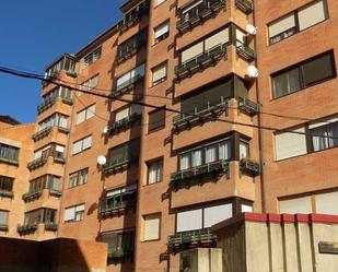 Exterior view of Flat for sale in Astorga  with Heating, Terrace and Storage room