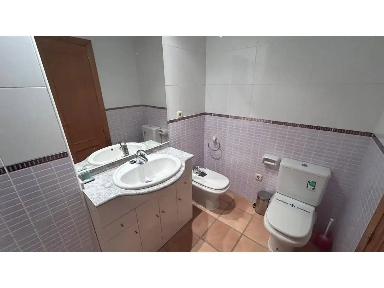 Baño de Apartamento en venta en San Jorge / Sant Jordi con Terraza, Amueblado y Alarma
