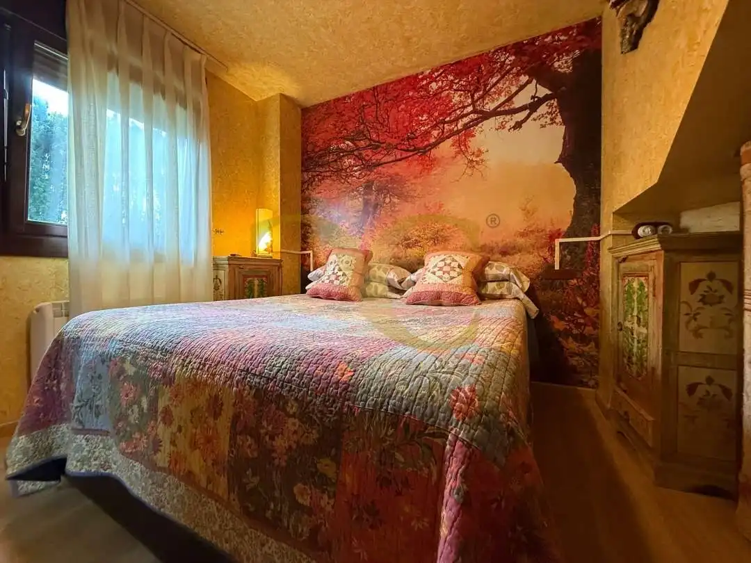Schlafzimmer von Maisonette zum Verkauf in Llanes mit Heizung, Privatgarten und Terrasse