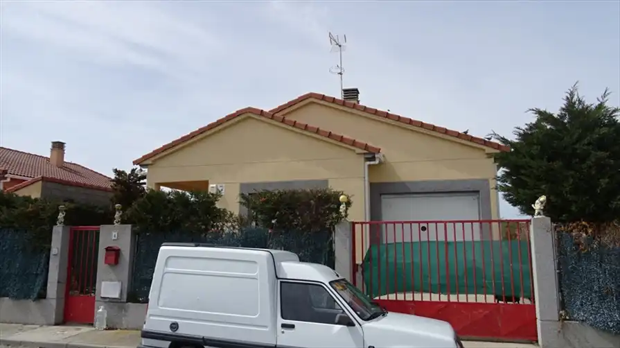 Exterior view of Houses for sale in Padiernos  with Heating