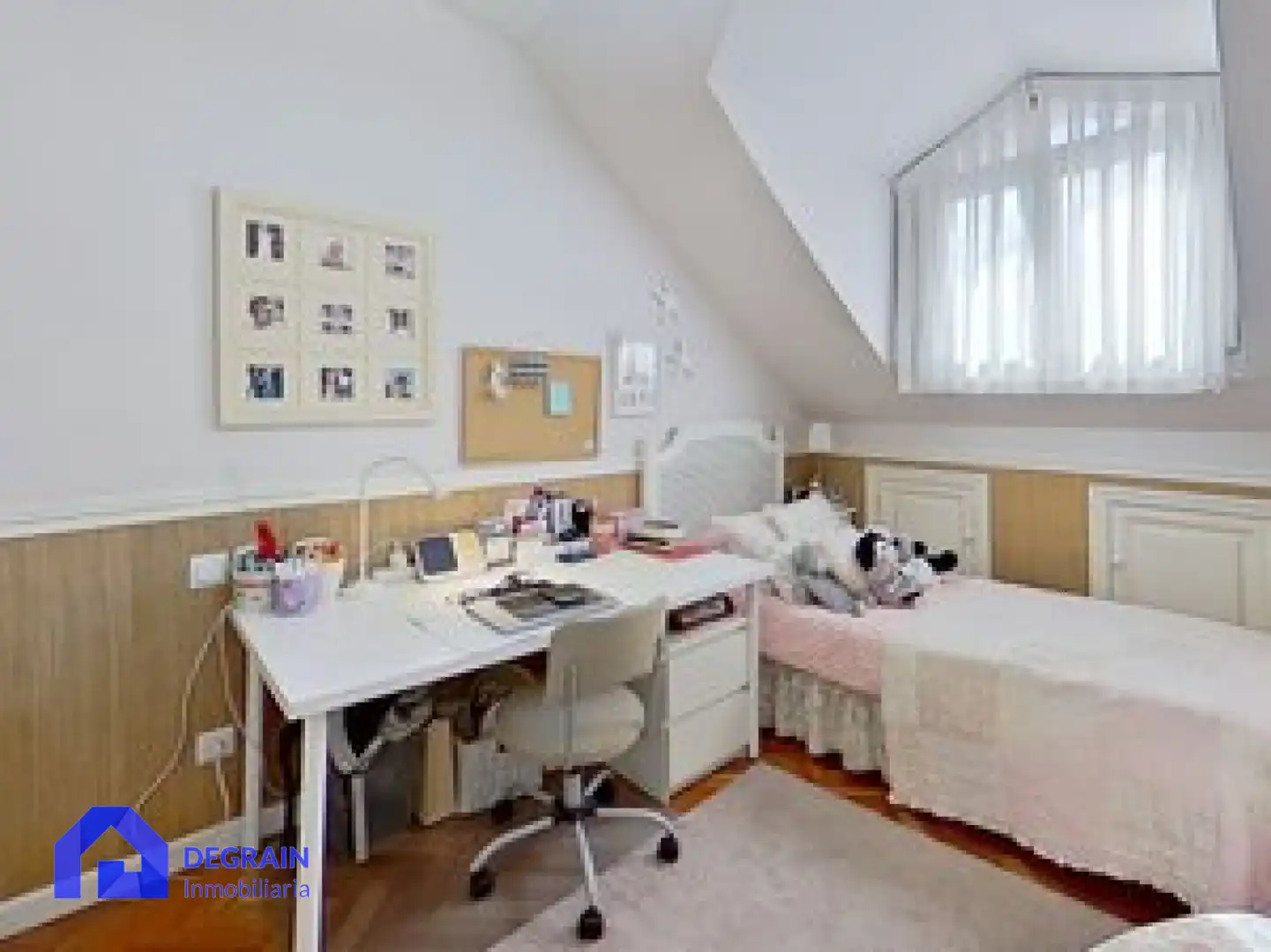 Bedroom of Flat for sale in Oviedo   with Heating and Storage room