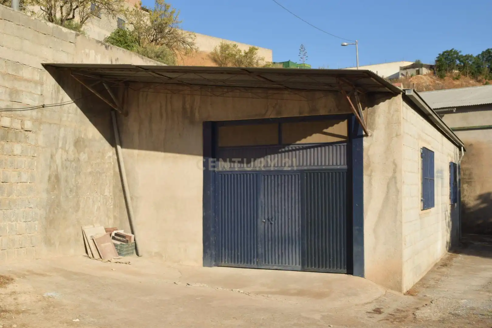 Exterior view of Industrial land for sale in Pinos Puente