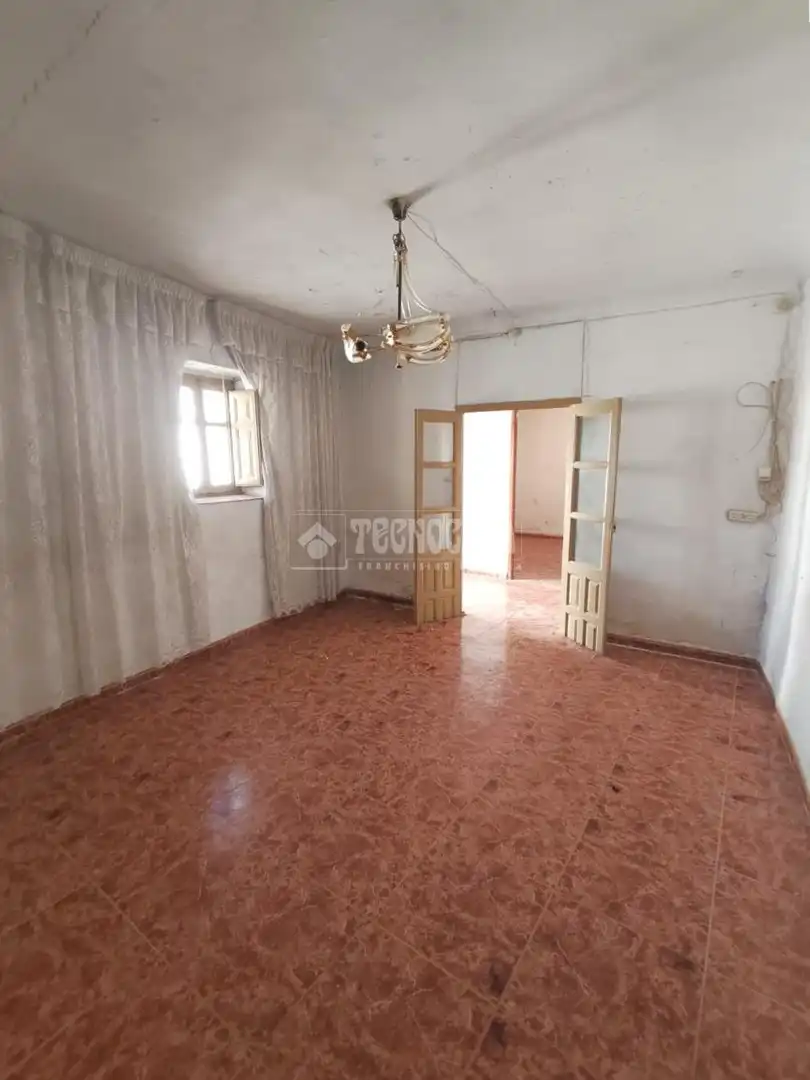 Sala de estar de Casa adosada en venta en Darro