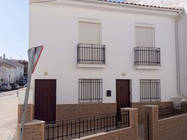 Casa con balcone in vendita a Olvera